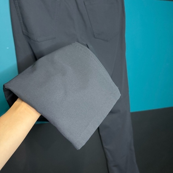 lululemon athletica Men's Chinos in Slate Gray size 32x31 - Picture 6 of 12